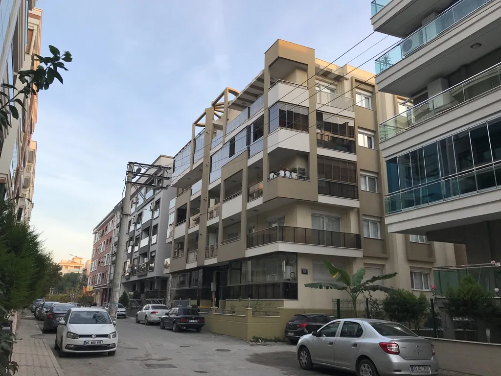 Toprak Apartmanı