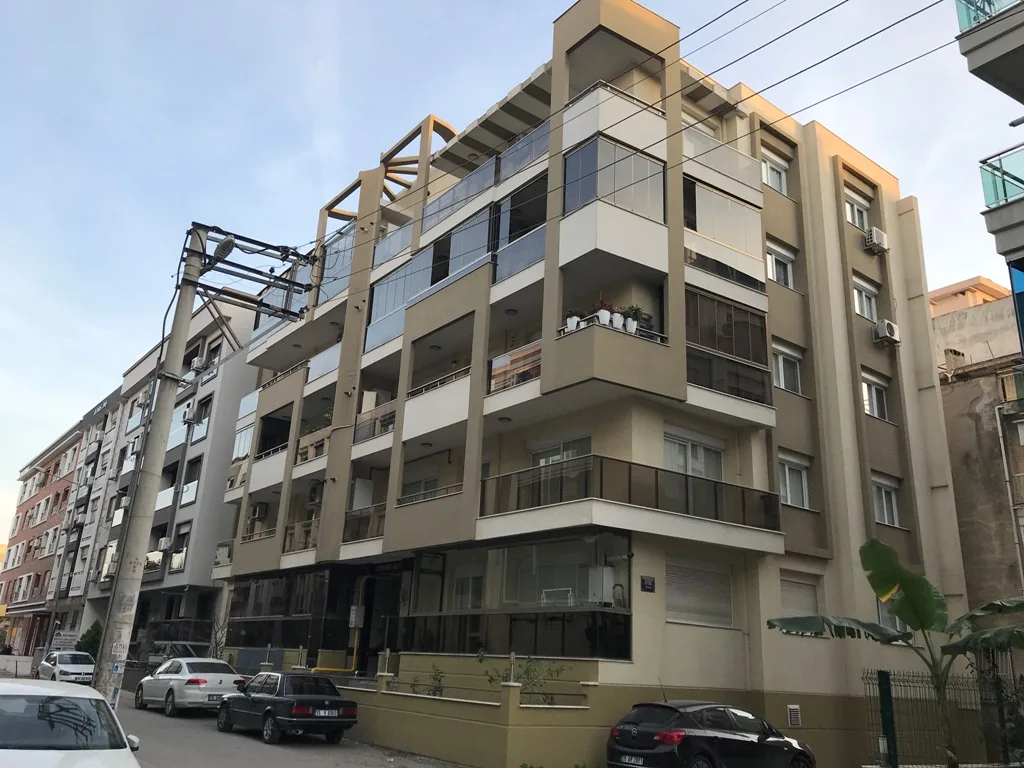 Toprak Apartmanı